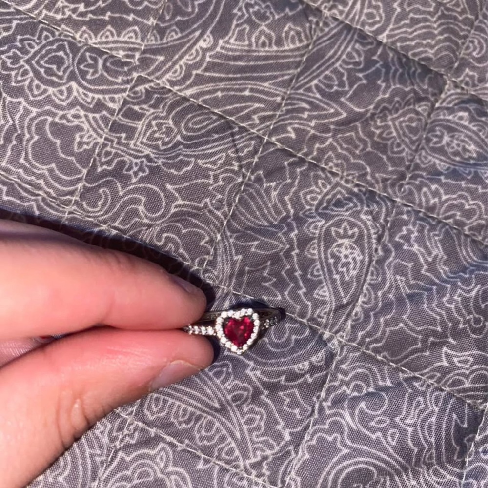 Pandora Elevated Heart Ring Red - image 2